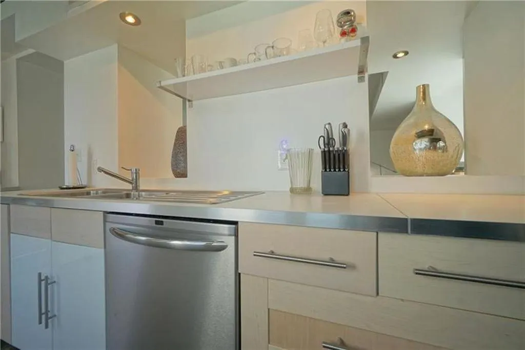 City Cottage With Yard, Sleeps 8 Pittsburgh